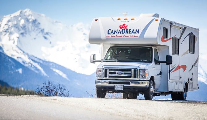 Ga op wintersport door Canada in de CanaDream MHA camper