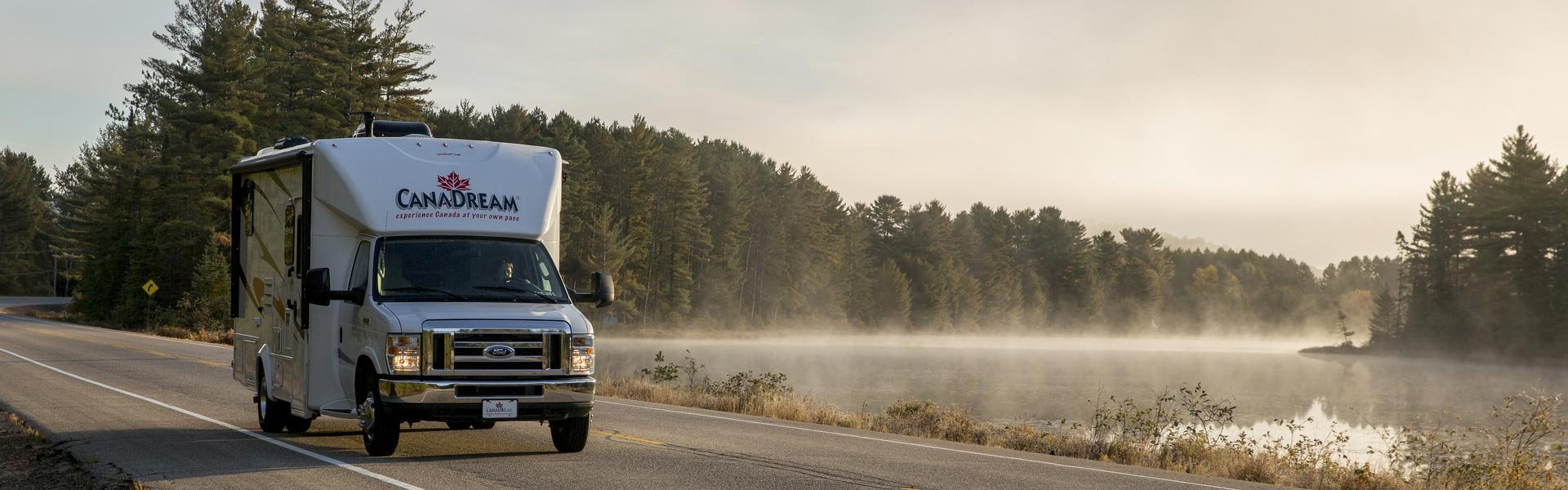 CanaDream mist lake Camper