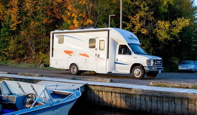 Ga op camperreis door Canada in de luxe CanaDream SVC camper