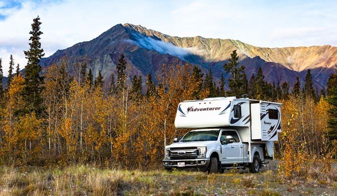 Ga op camperreis door Canada in de Fraserway Truck Camper