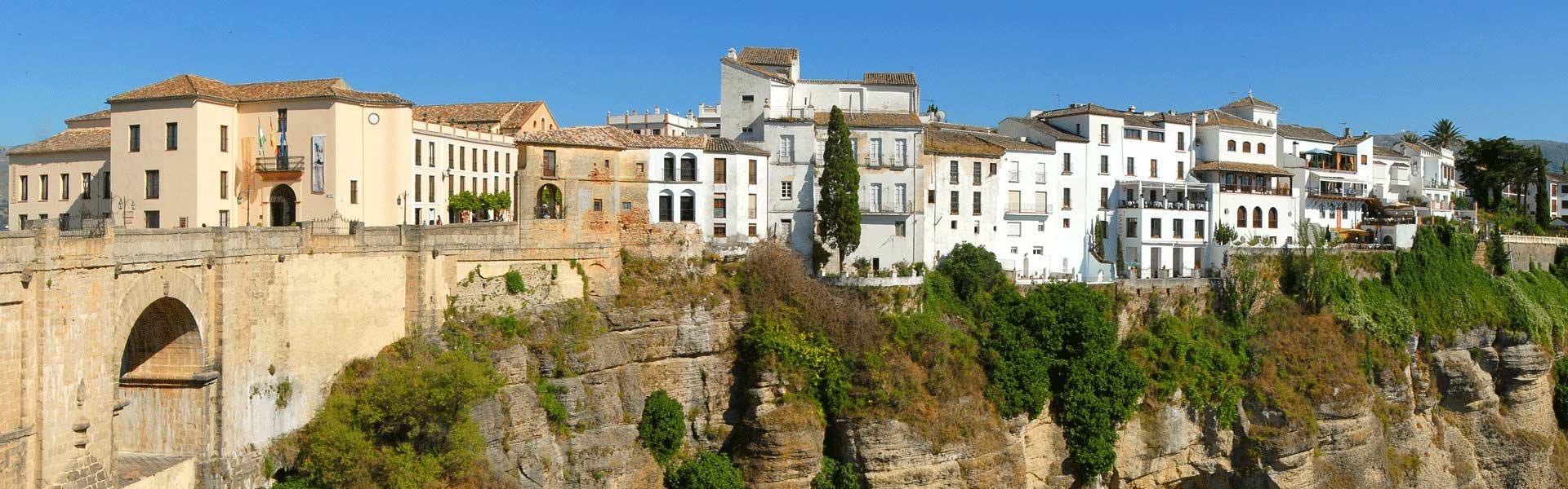 Bezoek het stadje Ronda tijdens een campervakantie in Spanje met Victoria CamperHolidays