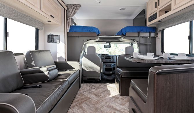 Het interieur van de CanaDream MHX camper