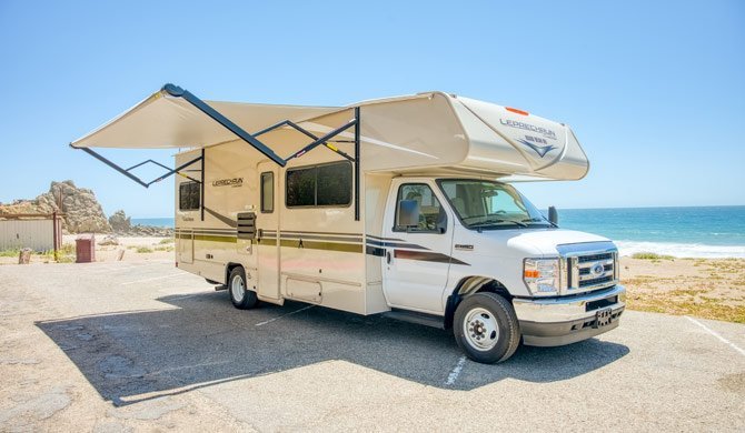 RoadBear C26-28 camper