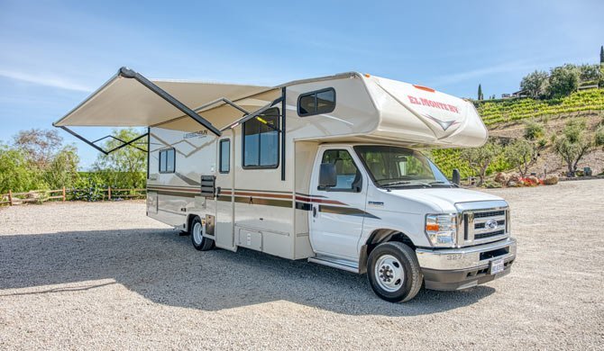 Ga op camperreis door Amerika in de El Monte C28 camper