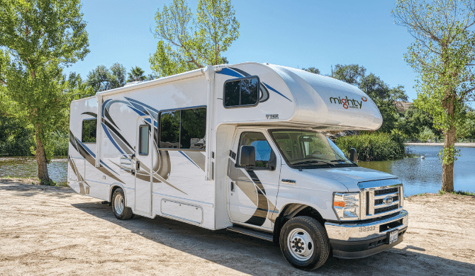 Huur de Mighty M28 camper en ga op reis door Amerika