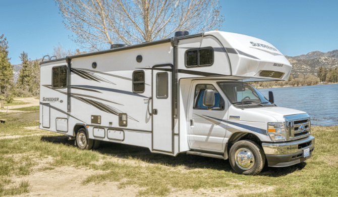 Road Bear C29-31 camper