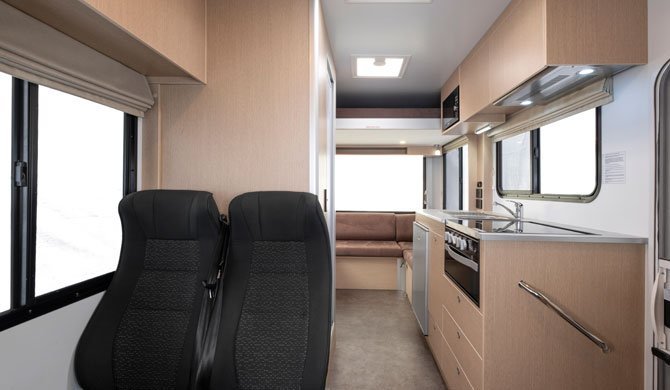 Het interieur van de Maui Cascade camper