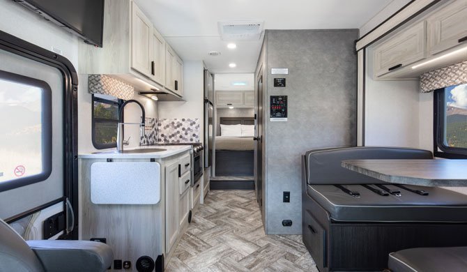 Op camperreis door Canada in de luxe MHA camper