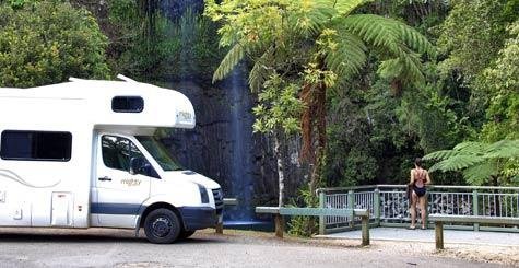 Ga op camperreis door Australië in de Mighty Double Up camper