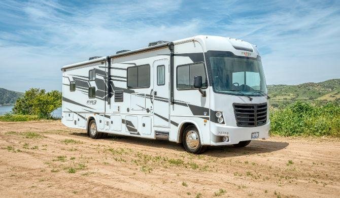 Op camperreis door Amerika in de Mighty A-Class Family Sleeper