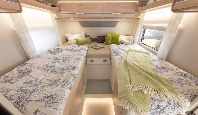 McRent Comfort Plus camper