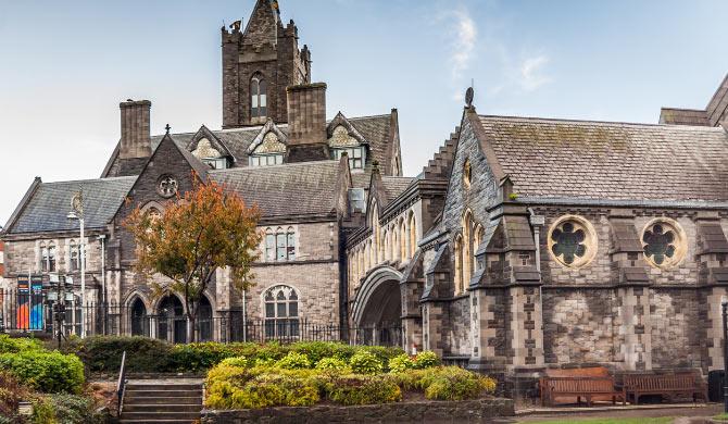 Breng een bezoek aan Dublin tijdens je camperreis door Ierland