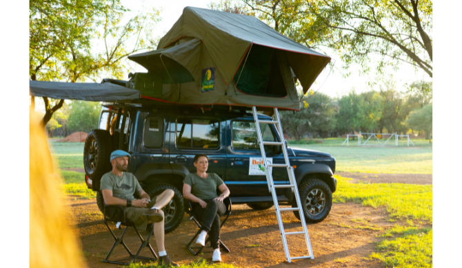 De daktent van de Jimny van Britz Zuid-Afrika en Namibië