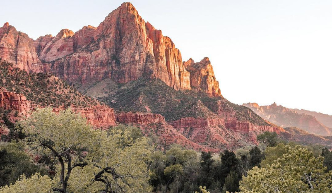 Ontdek Zion National Park tijdens je camperreis door West-Amerika