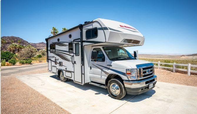 Ga op camperreis door Amerika in de El Monte C25 camper