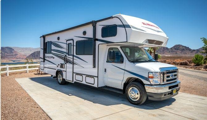 Ga op camperreis door Amerika in de El Monte C28 camper