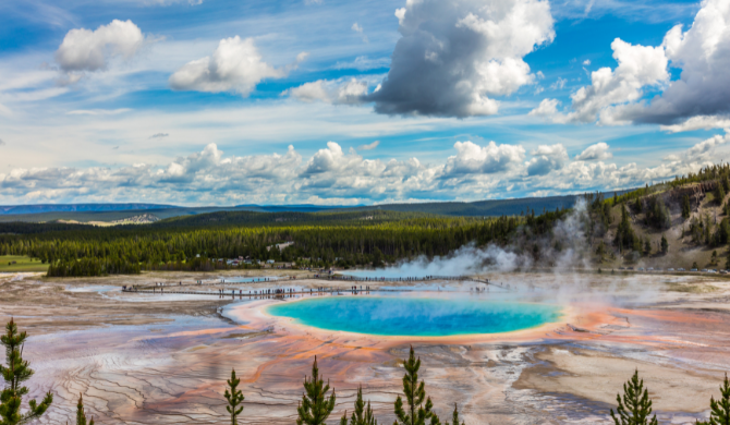 Breng een bezoek aan Yellowstone tijdens je camperreis door Amerika