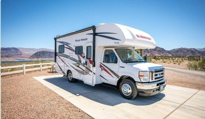 Ga op camperreis door Amerika in de El Monte C22 camper