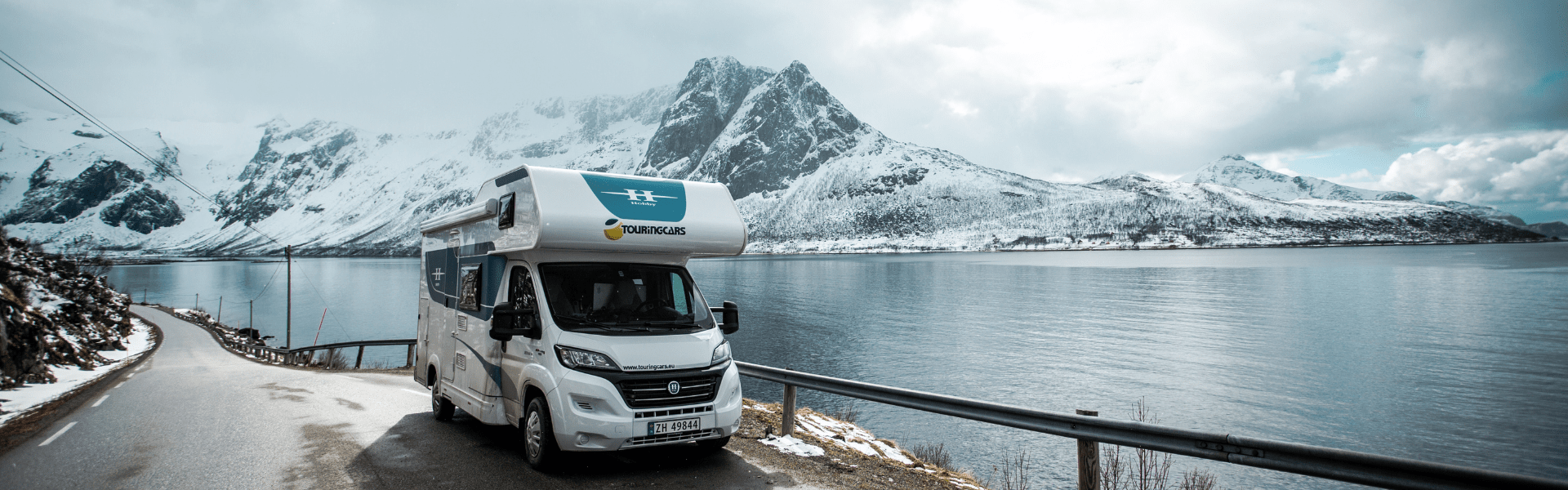 Ga op camperreis door Finland in een camper van Touring Cars